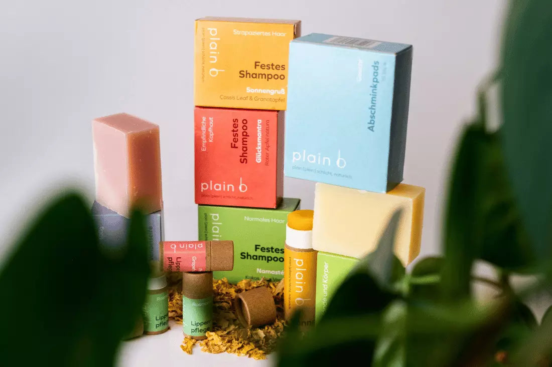 Warum wir bei plain b auf Naturkosmetik-Siegel verzichten