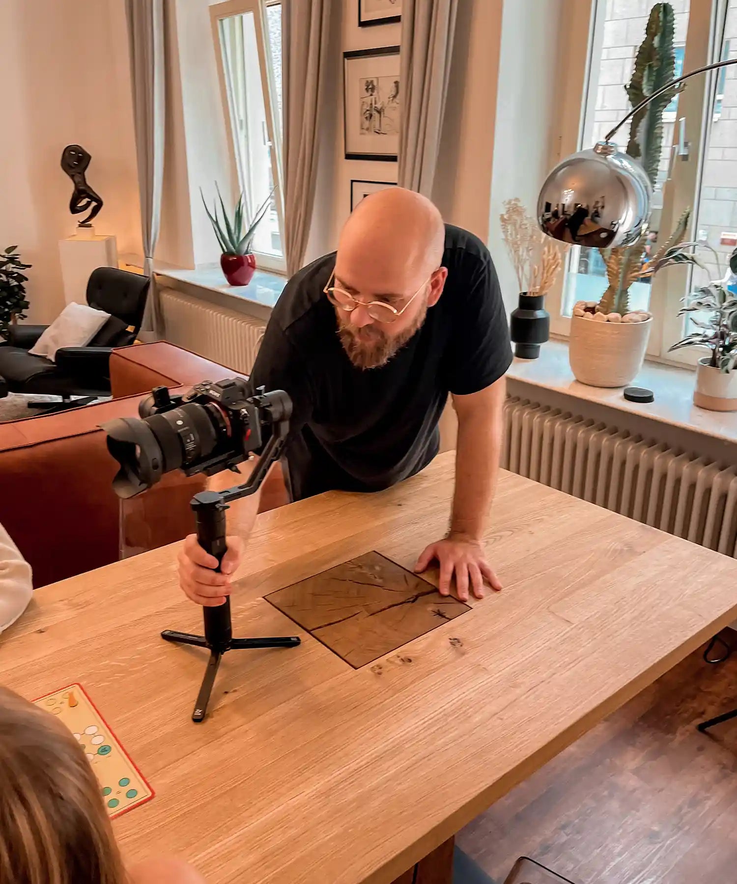 Videograf beim Dreh der zweiten Folge