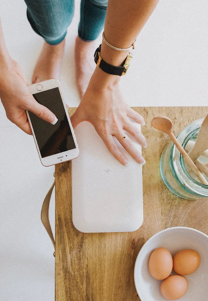 Wireless Handy UV Sanitizer (Wireless Charging)