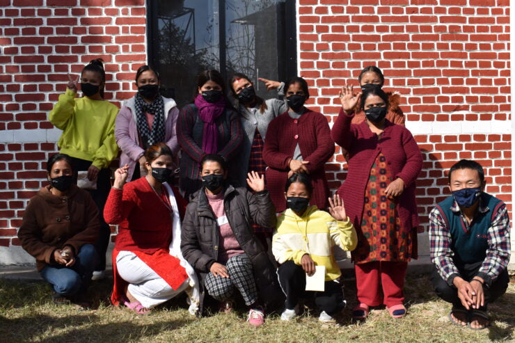 Maskenspende für Nepal