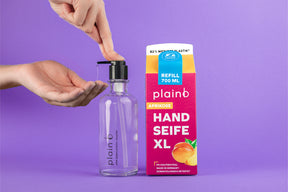 XL hand soap apricot with soap dispenser