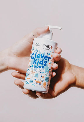 The Blue Kids - clever children's soap with color effect (300 ml)