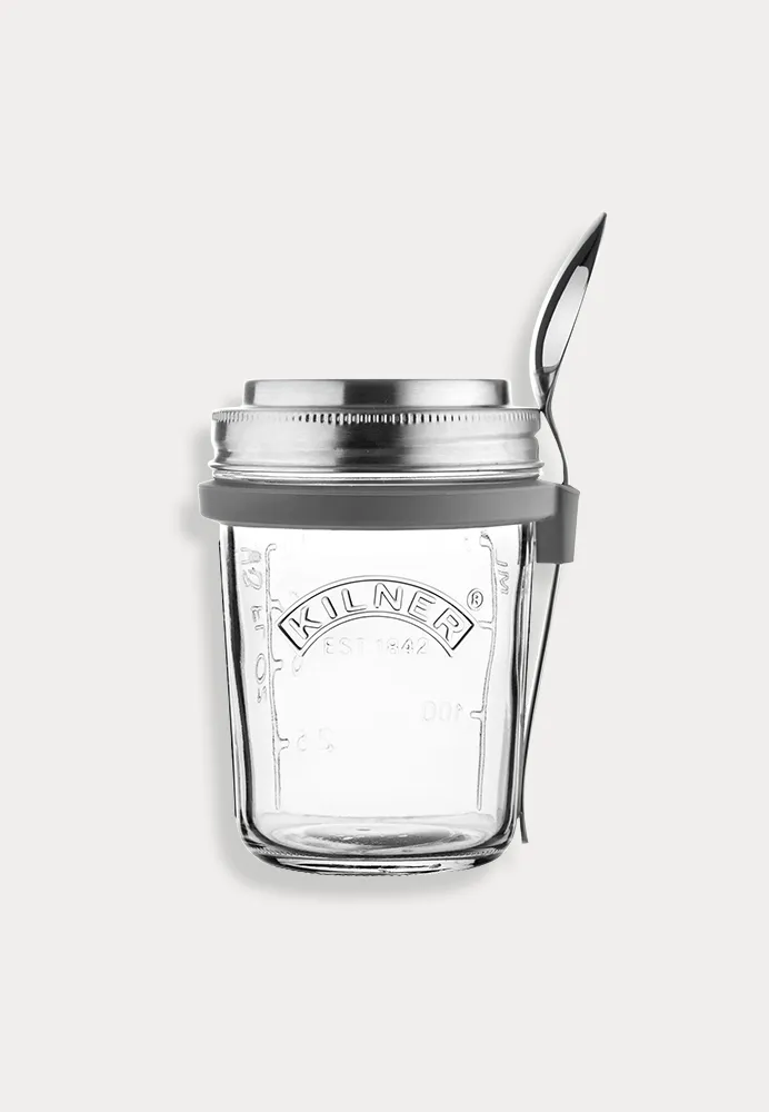 Kilner breakfast glass, set includes: 0.35 L glass, stainless steel lid, silicone cover with spoon holder, stainless steel spoon