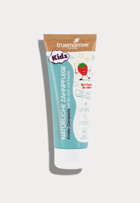 Truemorrow Kinder-Zahnpasta mit Fluorid, Erdbeer Zauber, recycelbare Tube, natürliche Inhaltsstoffe