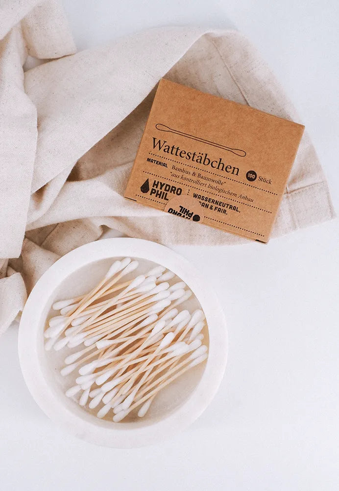 Cotton buds made from bamboo & organic cotton