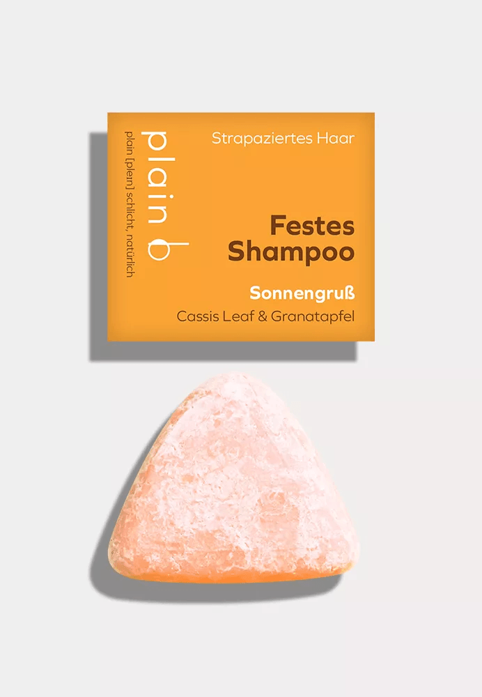 Nachhaltiges, festes Shampoo für strapaziertes Haar von plain b, umweltfreundlich und vegan, Cassis Leaf & Granatapfel